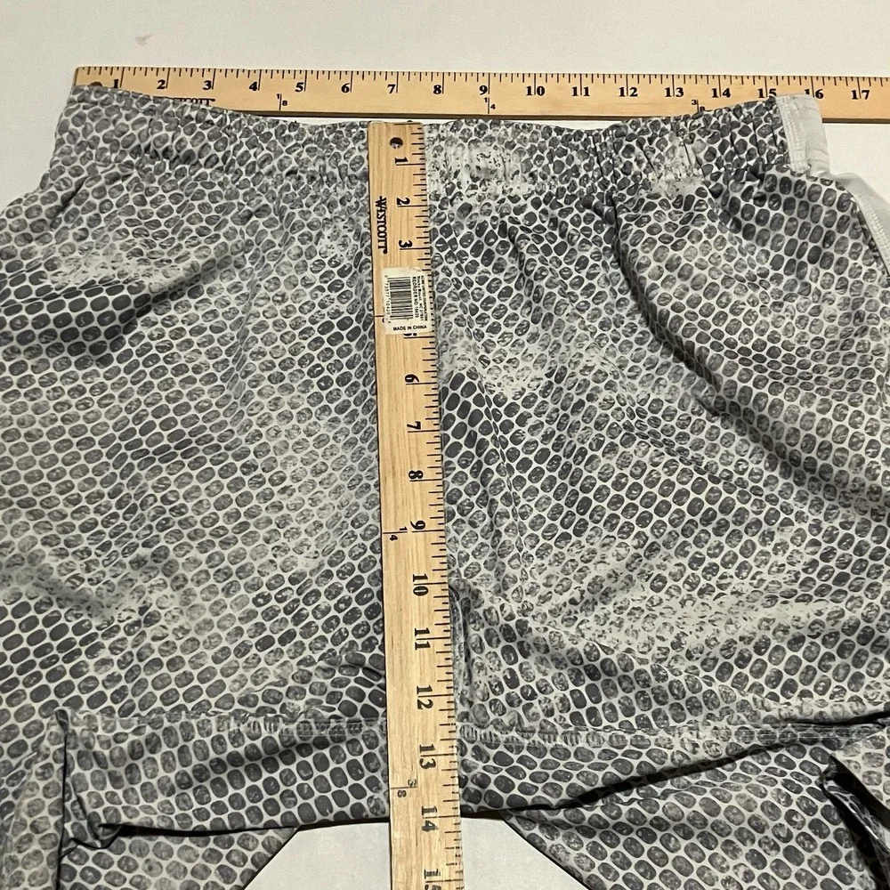 Nike Training Basketball Shorts Activewear Snakes Skin‎ Mens Size XL 484298-100